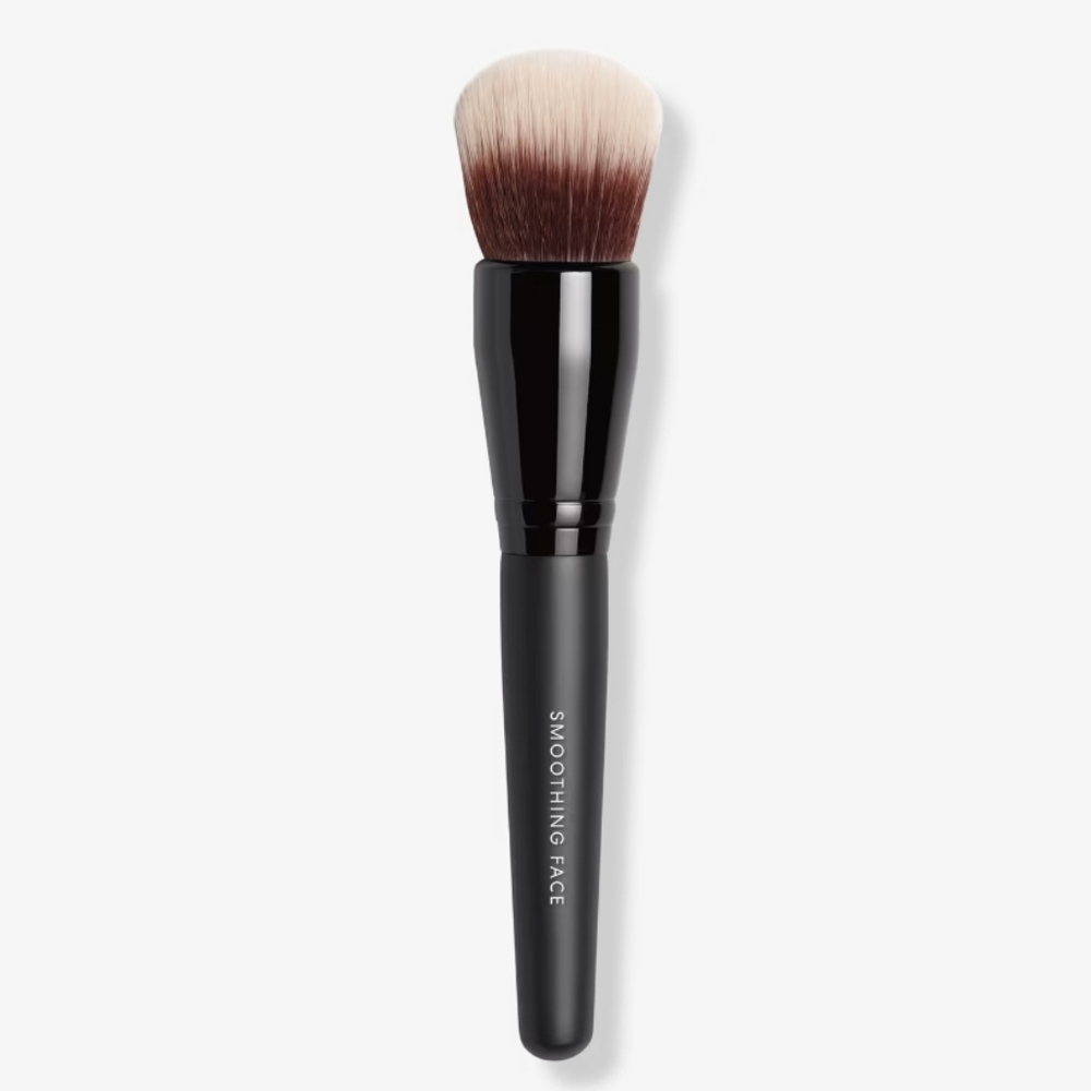 🆕️ BAREMINERALS Smoothing Face Brush for Foundation or Tinted Moisturizer